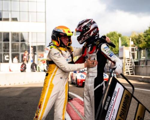 TEAM RACEART EN JAAP VAN LAGEN VICEKAMPIOEN IN PORSCHE CARRERA CUP BENELUX